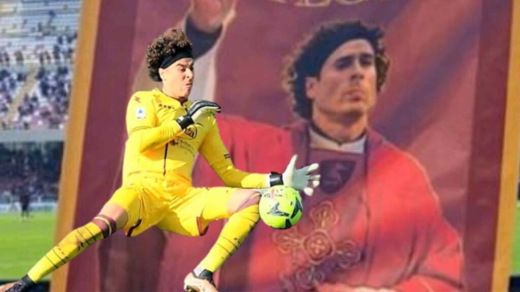 Afición considera a Memo Ochoa un santo