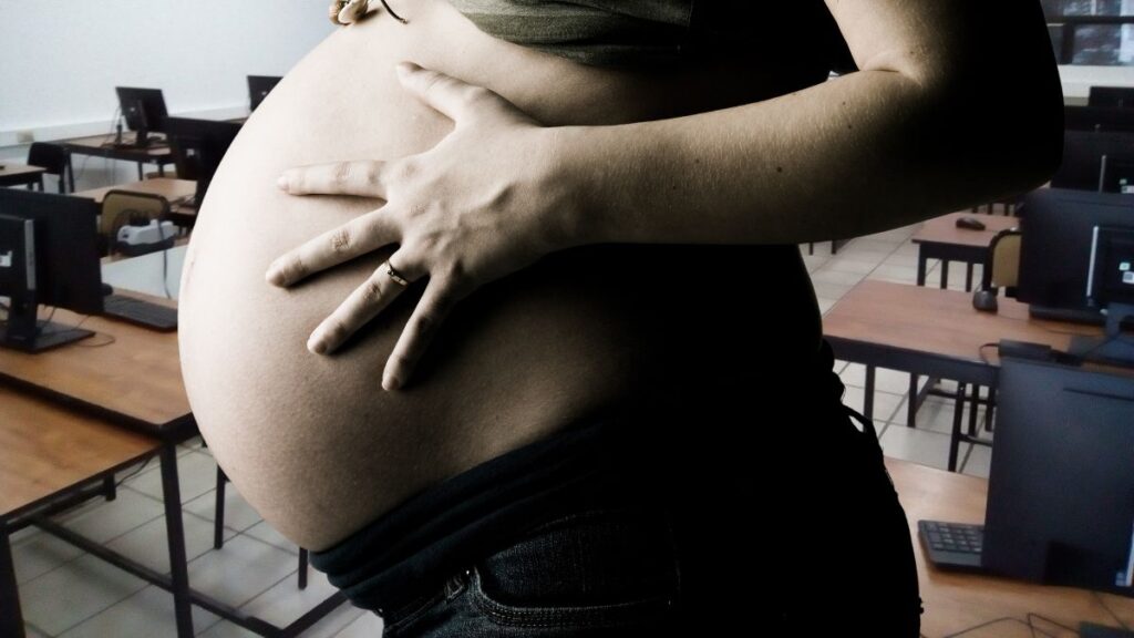 Alarmante situación de embarazos adolescentes